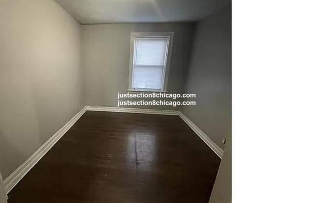 3109 W 64TH St. Gallery 4