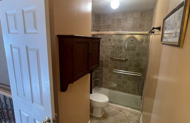 636 Martin Ln photos photos