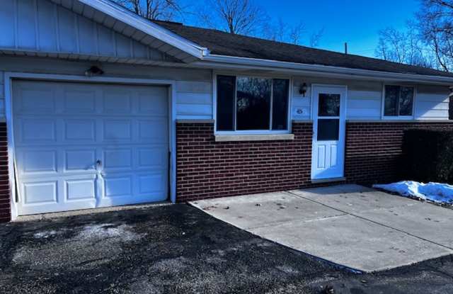 415-421 W Forest Lawn Ave photos photos