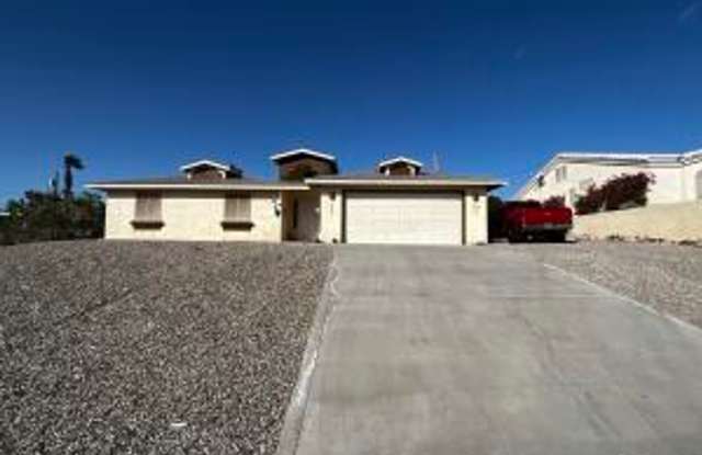 3 Bedroom - 2 Bath - POOL HOME photos photos
