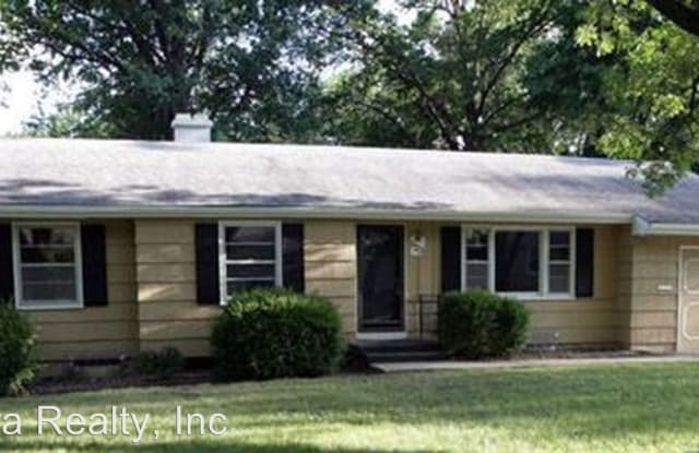 6201 E 136th St - 6201 East 136th Street, Grandview, MO 64030
