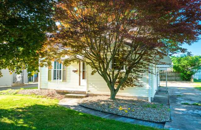 71 Woodrow Ave - 71 Woodrow Avenue, Boardman, OH 44512