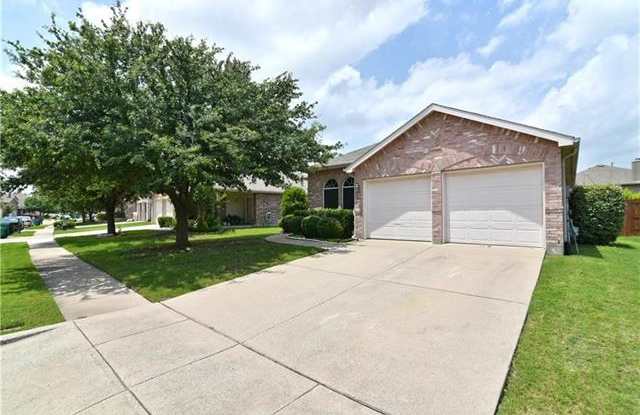 314 Sugarberry Lane Gallery 2