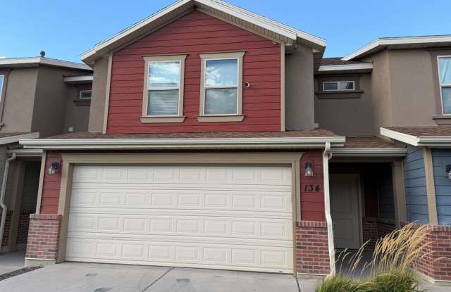 Beautiful 3-Bedroom Spanish Fork Home with Open Floor Plan, Granite Countertops! Gallery 1