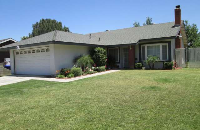3 BEDROOM 2 BATH HOUSE WITH 2 CAR GARAGE $2,875. (LIMONITE  PACIFIC AREA) photos photos