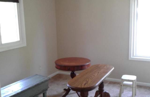 2919 PINE SPRING ROAD Gallery 3