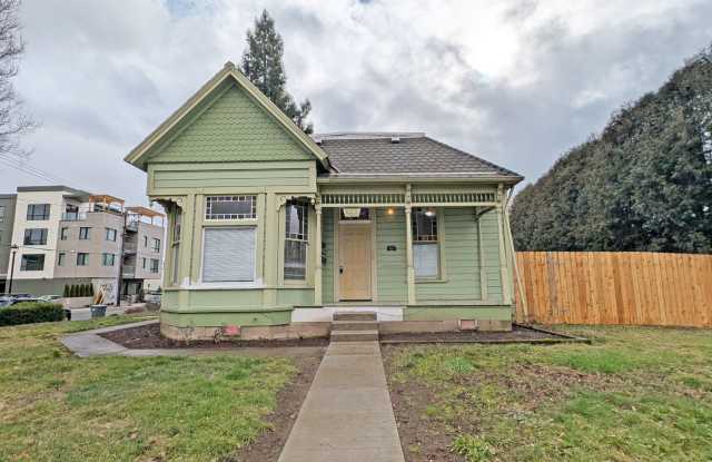 Studio apartment - 868 Southeast Washington Street, Hillsboro, OR 97123 Studio apartment - 868 Southeast Washington Street, Hillsboro, OR 97123