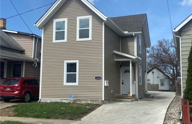 3440 Sackett Avenue photos photos