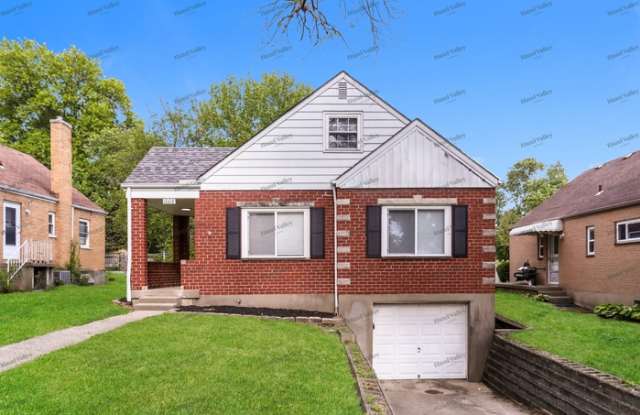 1008 Edgetree Lane photos photos