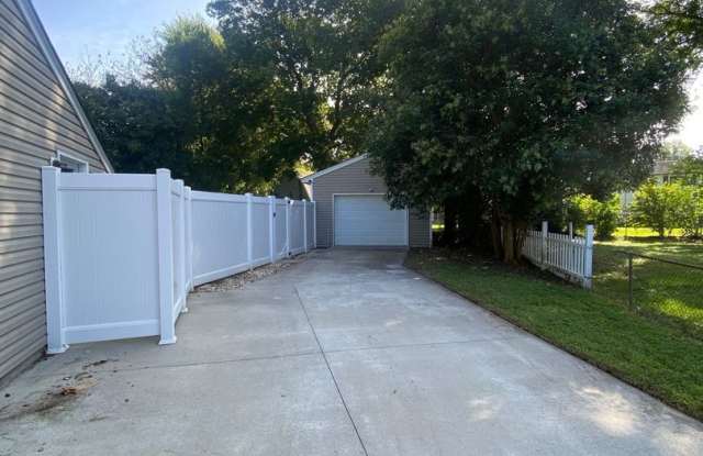 Introducing 804 Romney Lane, a stunning residence! Gallery 3