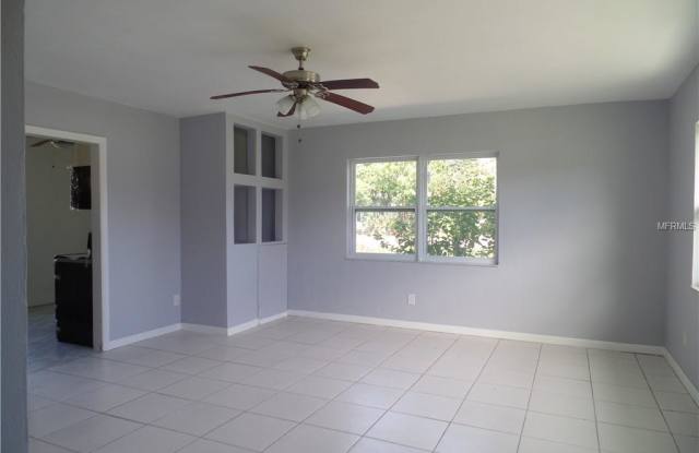 7000 HIBISCUS AVENUE S Gallery 4