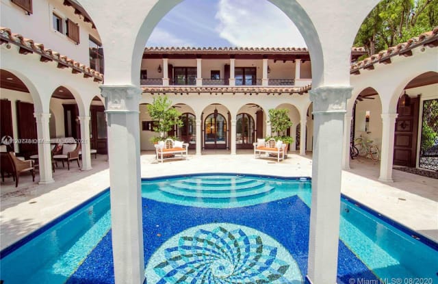 5396 N Bay Rd - 5396 North Bay Road, Miami Beach, FL 33140