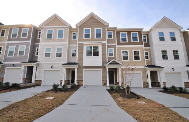 1009 Shoreside Dr photos photos