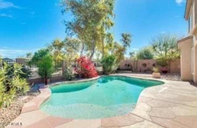 1341 S 173rd Lane photos photos