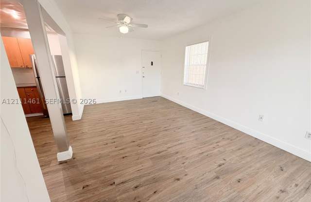 6820 W Flagler St Gallery 1