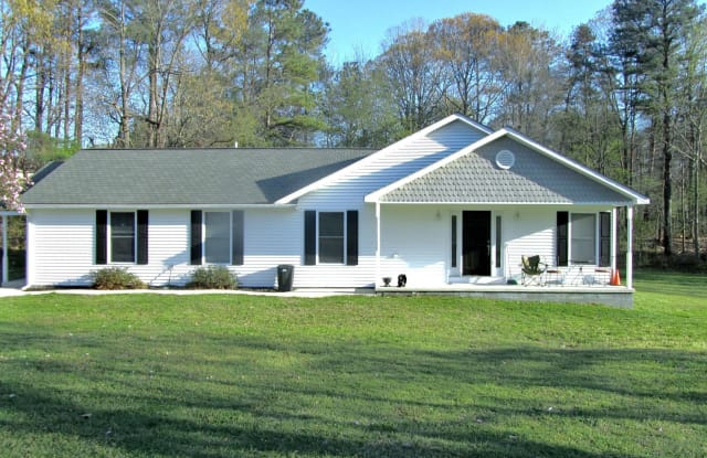 823 COVE POINT ROAD - 823 Cove Point Rd, Lusby, MD 20657