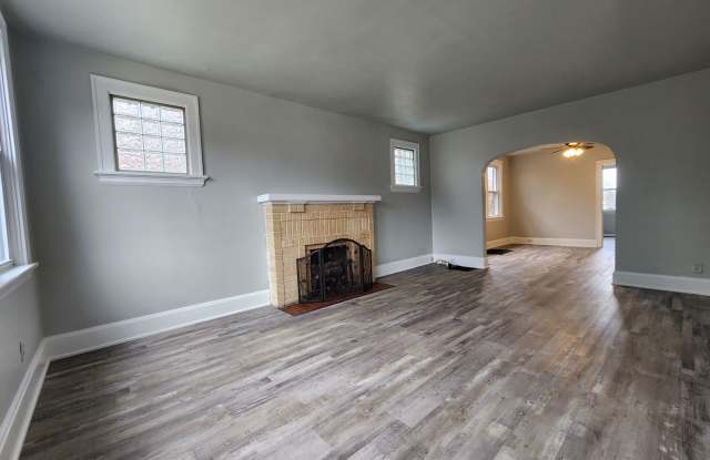 Charming Cincinnati Home on Mary Ann Lane! Gallery 4