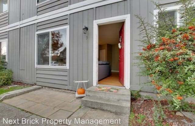 1415 N 11th St Apt 3 - 1415 North 11th Street, Tacoma, WA 98403