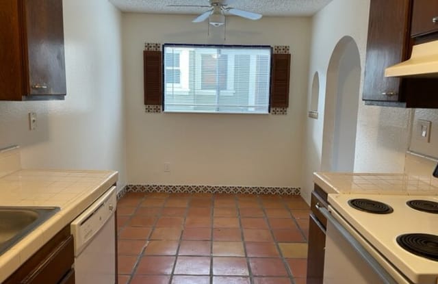 360 Obispo Avenue - 360 Obispo Avenue, Long Beach, CA 90814