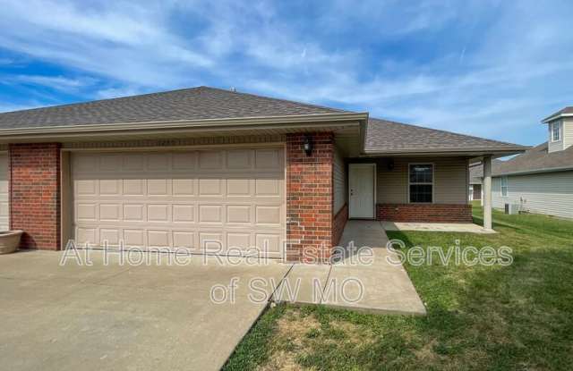 1245 N Northwood photos photos