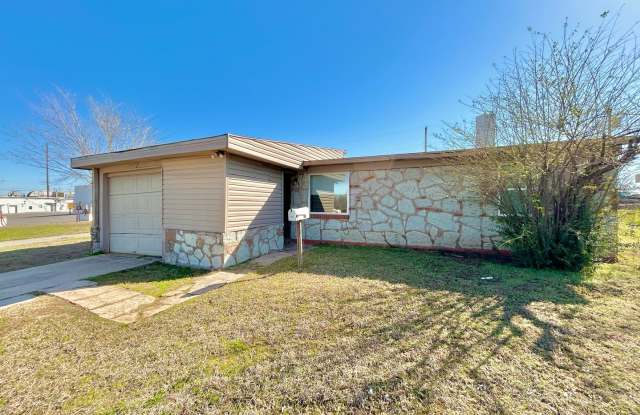 2 Bed 1 Bath Del City Schools * Cant Beat This Price* photos photos