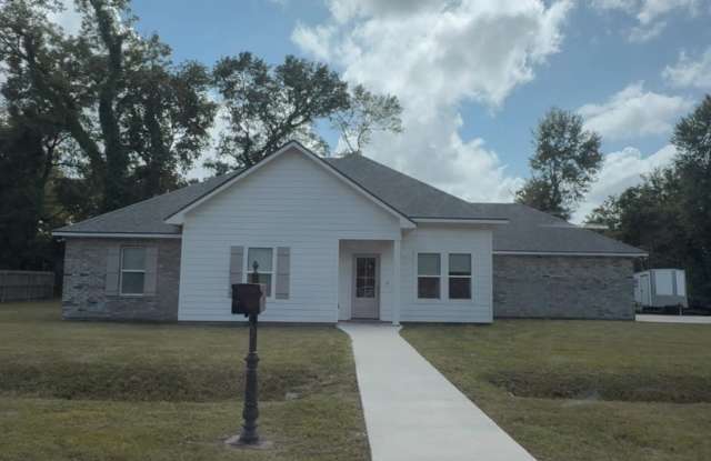 1025 Timber Trails Road - 1025 Timber Trails Road, St. Martin County, LA 70517