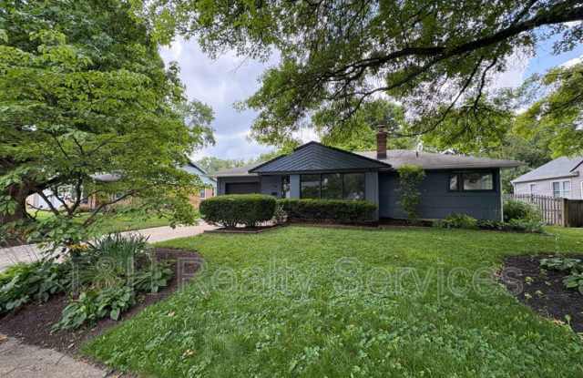2615 East 57th Street photos photos
