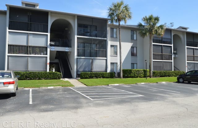 922 S Pine Ridge Circle - 922 South Pine Ridge Circle, Sanford, FL 32773