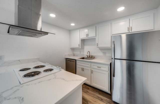 Updated Orangevale Duplex with Private Yard and Garage! photos photos