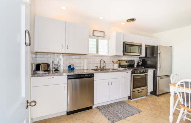 306 East Oceanfront Gallery 2