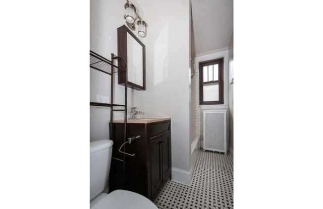 5410 S Ridgewood Ct Gallery 2