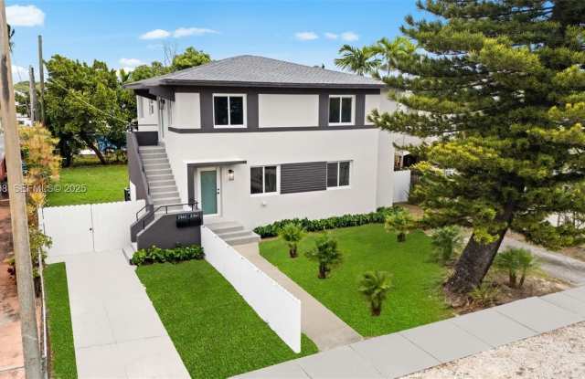 2361 NW 15th St - 2361 Northwest 15th Street, Miami, FL 33125