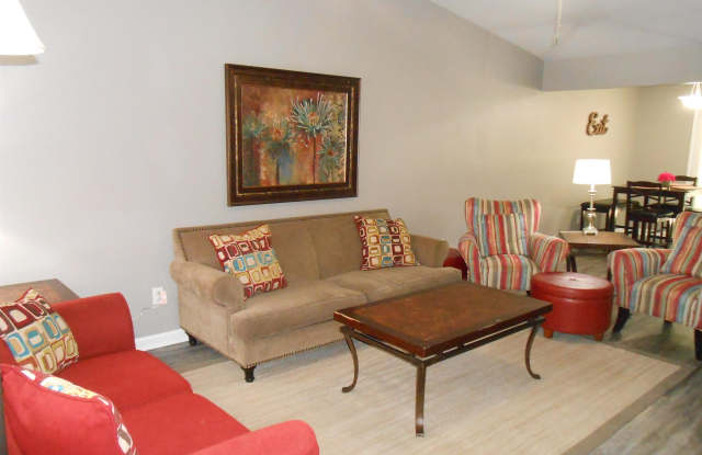 7108 Gatewood photos photos