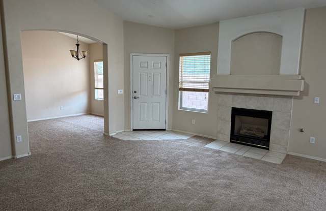3 Bedroom 2 Bath in Continental Ranch Located on a Big Cul De Sac Lot Gallery 3