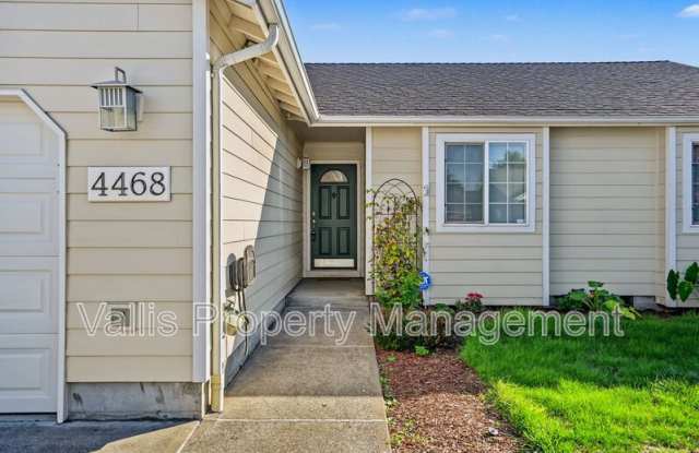 4468 Countryside Ct NE Gallery 3