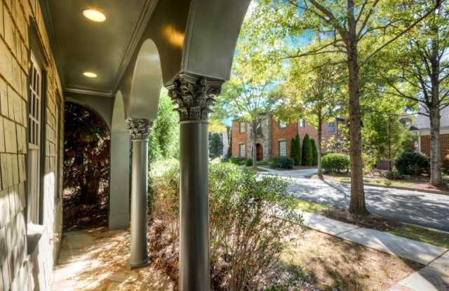 611 Concord Lake Circle SE Gallery 3