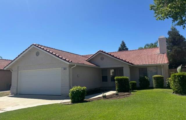 Clean 3 Bedroom / 2 Bathroom home near Stockdale High School, Recently Renovated! photos photos