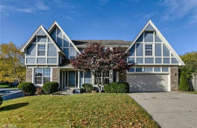 6104 N Spruce Ave - 6104 North Spruce Avenue, Kansas City, MO 64119