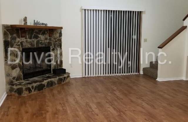 5591 Greatpine Lane South Gallery 2