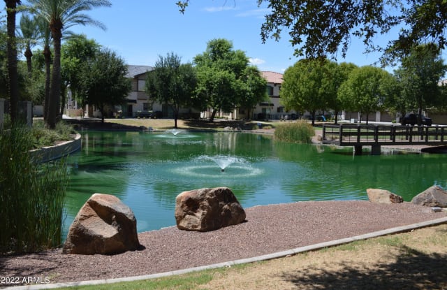 2752 S EQUESTRIAN Drive - 2752 South Equestrian Drive, Gilbert, AZ 85295