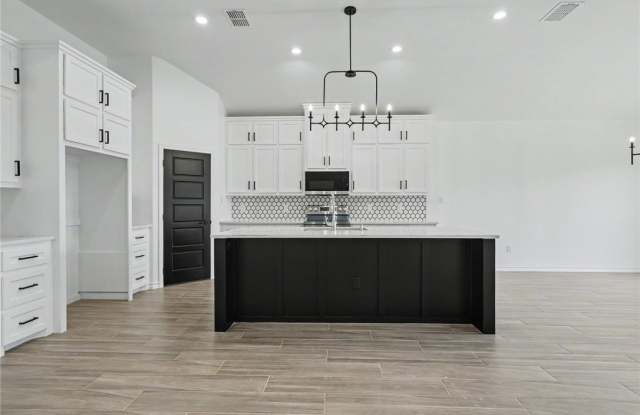6849 La Salle Drive Gallery 4