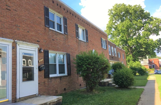 3825 26th Ave - 3825 26th Avenue, Hillcrest Heights, MD 20748