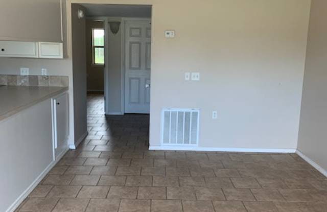 39068 Cedar Street - 39068 Cedar Street, Howe, OK 74940