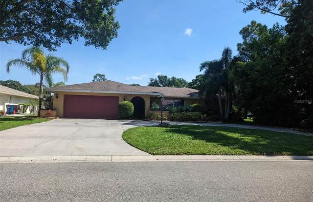 5409 PALM AIRE DRIVE - 5409 Palm Aire Drive, Manatee County, FL 34243