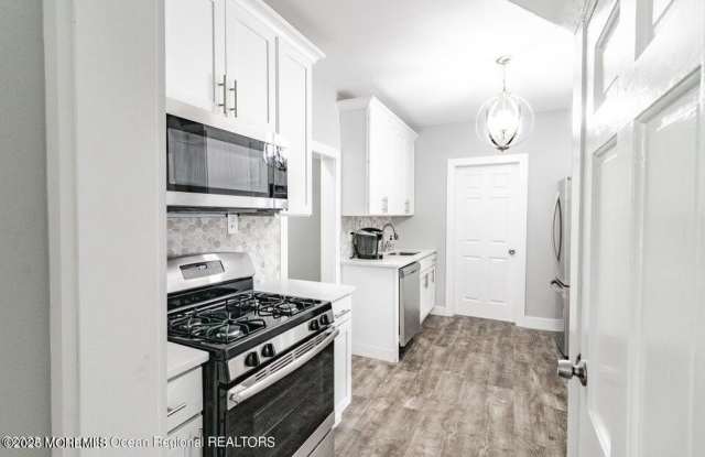 306 Henley Avenue unit: A photos photos