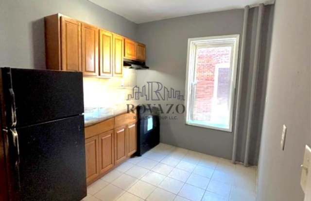 196 Roseville Avenue photos photos