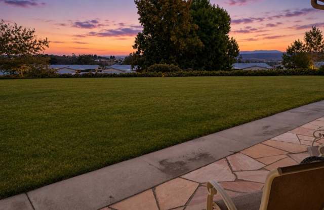 Charming 2 Bedroom Oceanside Patio Home with Panoramic Views photos photos