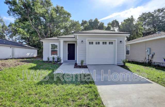 9122 Monroe Ave photos photos