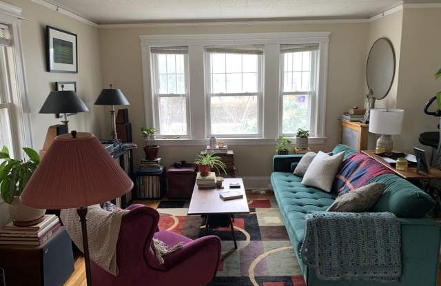 21 Trapelo St - 21 Trapelo Street, Boston, MA 02135