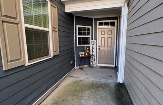 Newer Home for Rent photos photos